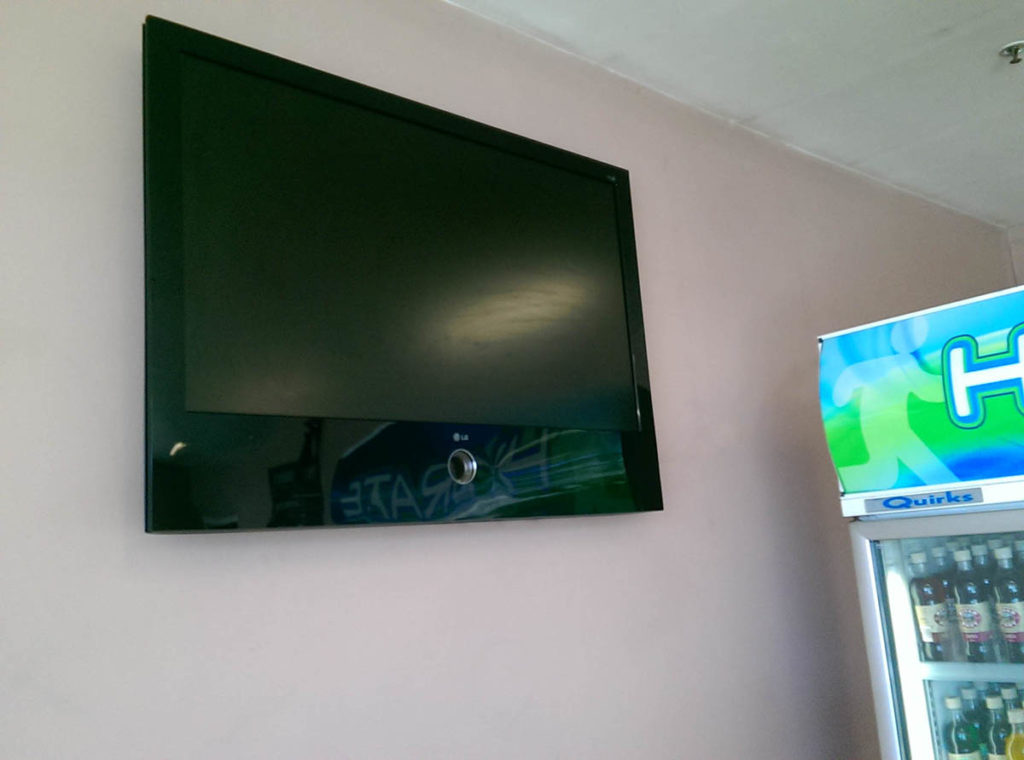 Television Wall Mount The Handyman Can Bendigo Property Maintenance